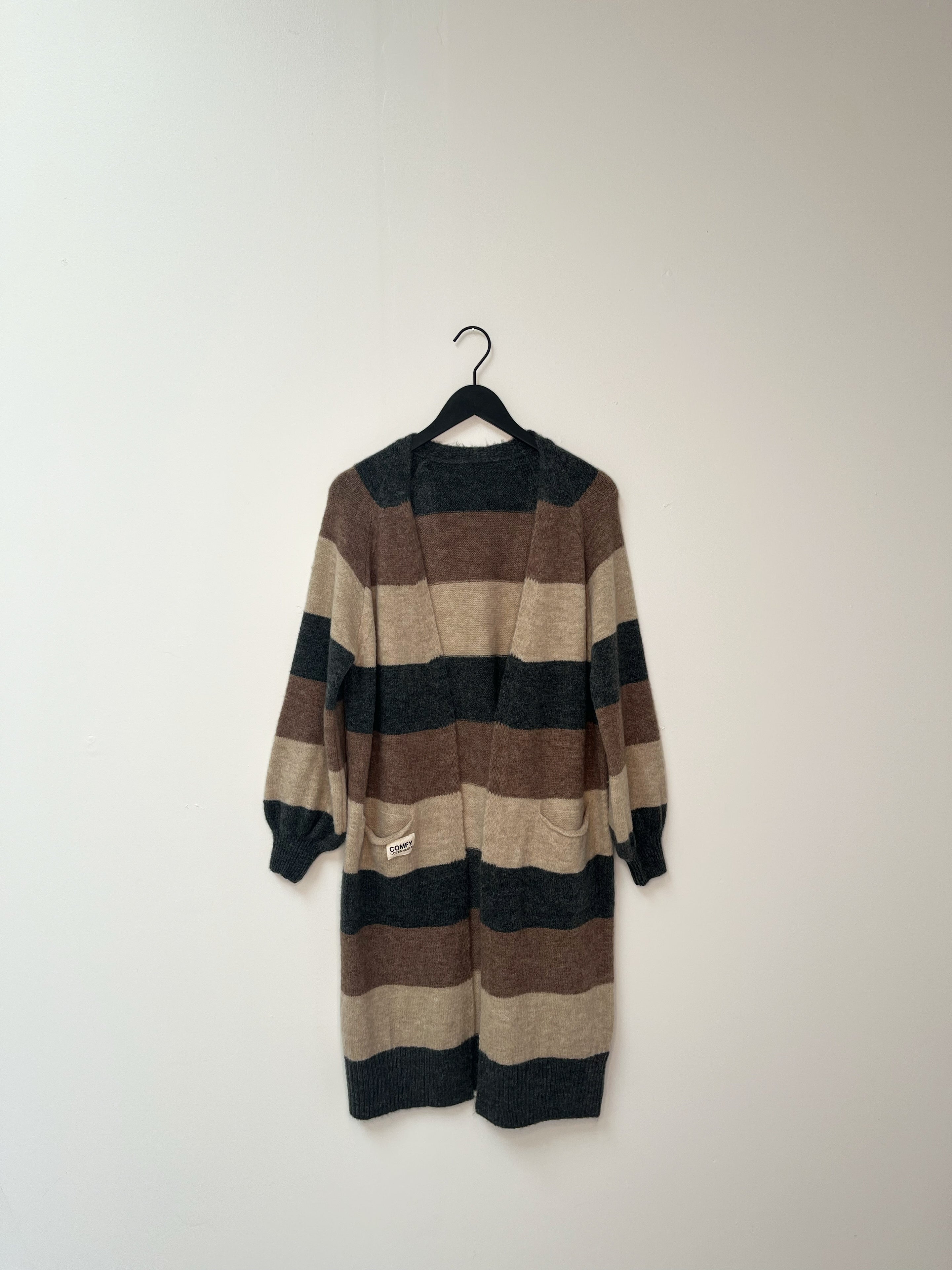 Comfy Copenhagen ApS All I Want Knit Cardigan Dark Grey / Teddy / Sand
