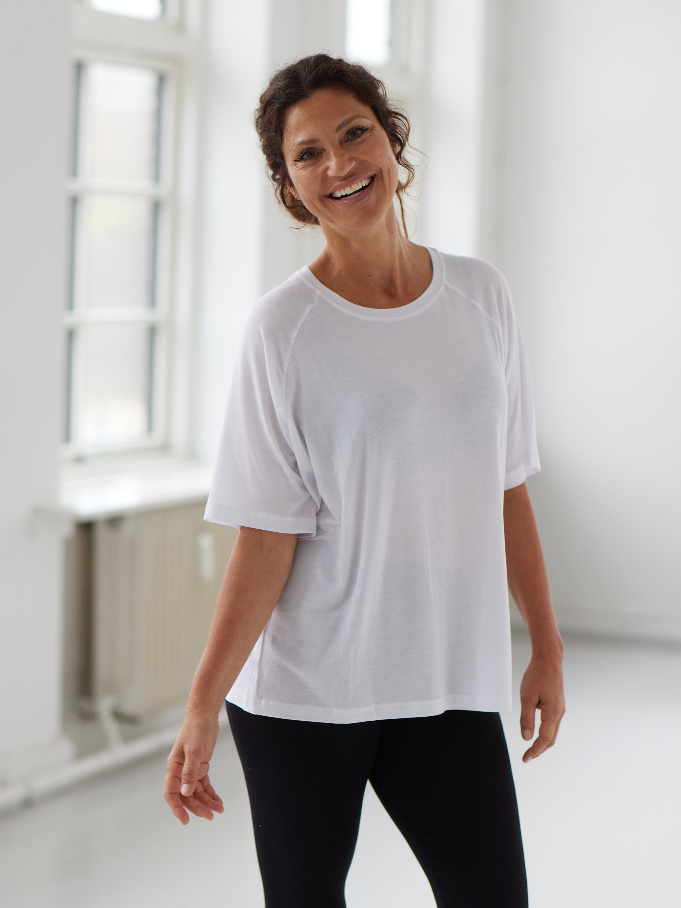 Comfy Copenhagen ApS Good Times Cashmere T-shirt White Melange