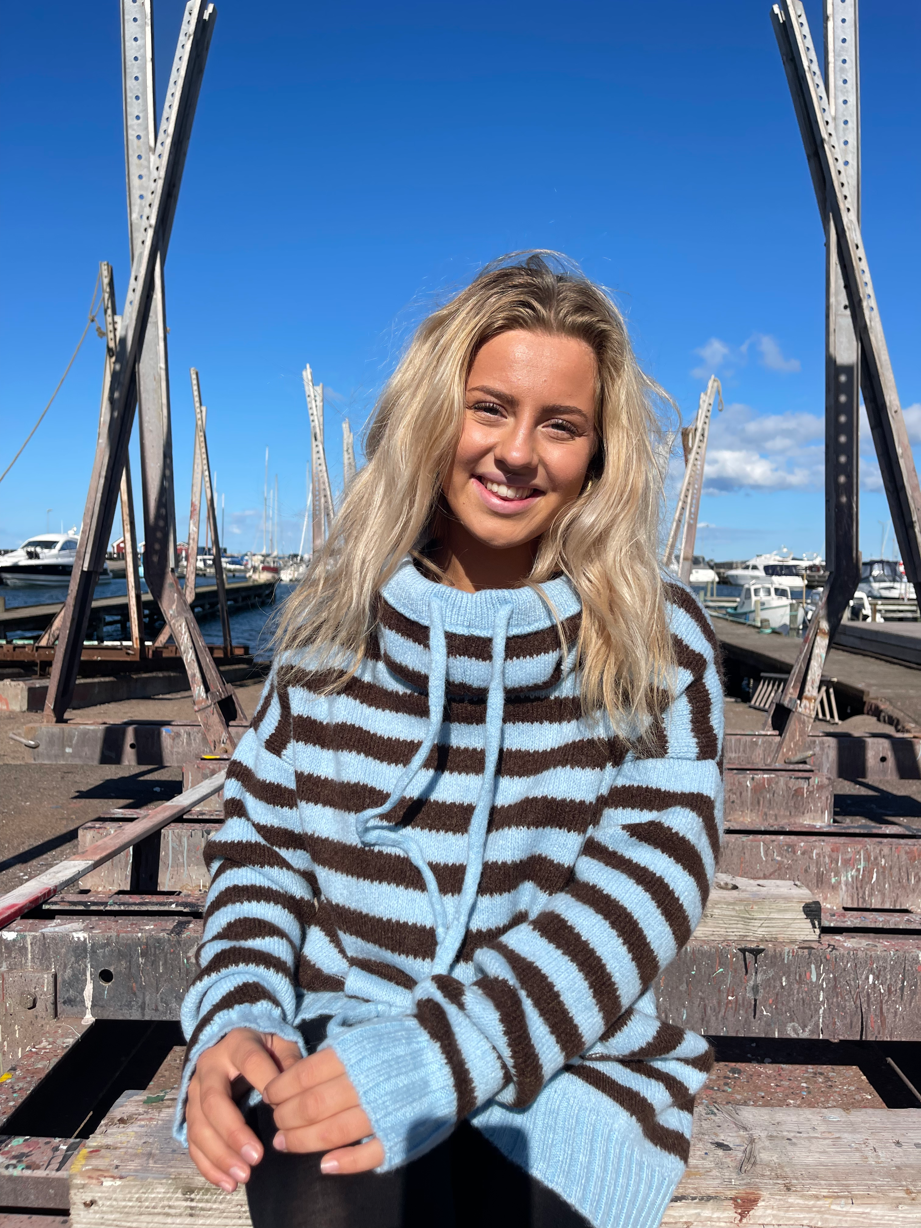 Easy Peasy - Coffee/ Light Blue