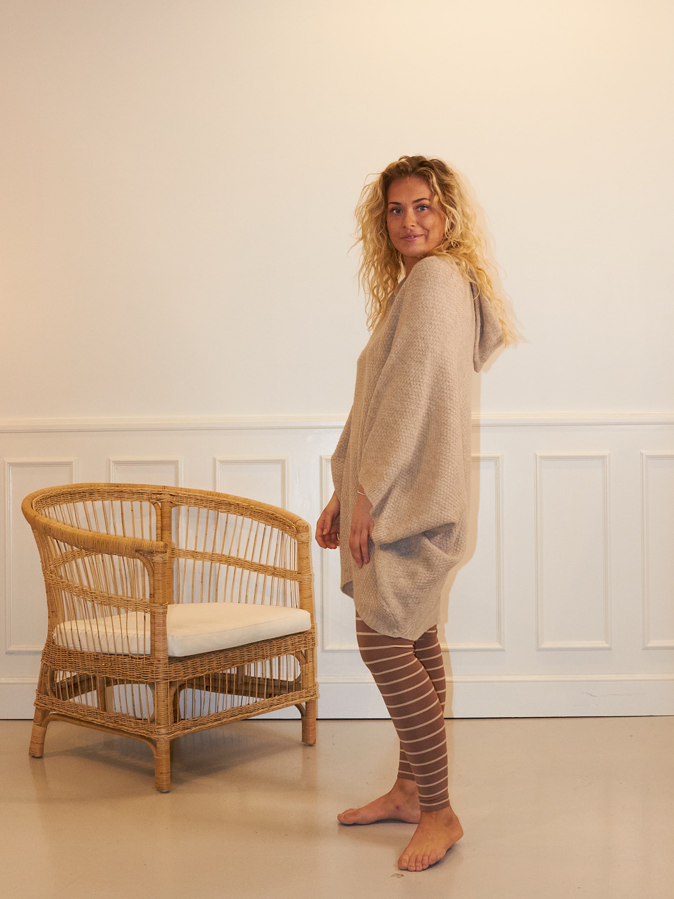 Comfy Copenhagen ApS Comfy Poncho Poncho Sand