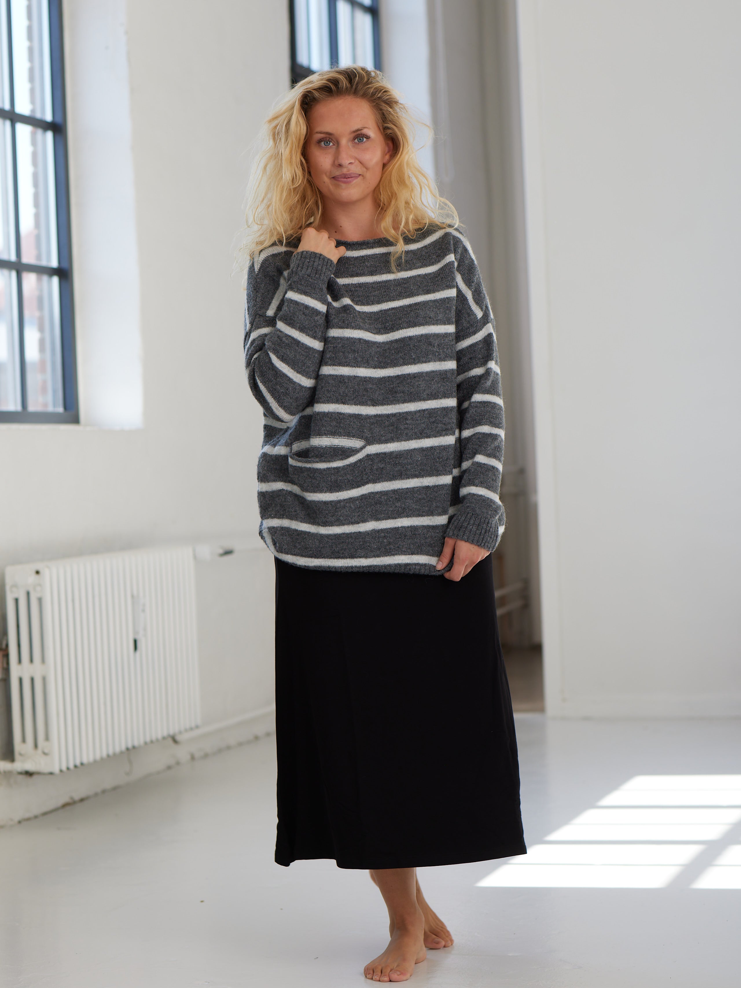 Comfy Copenhagen ApS Daydream Knit Dark Grey / Light Grey Stripe