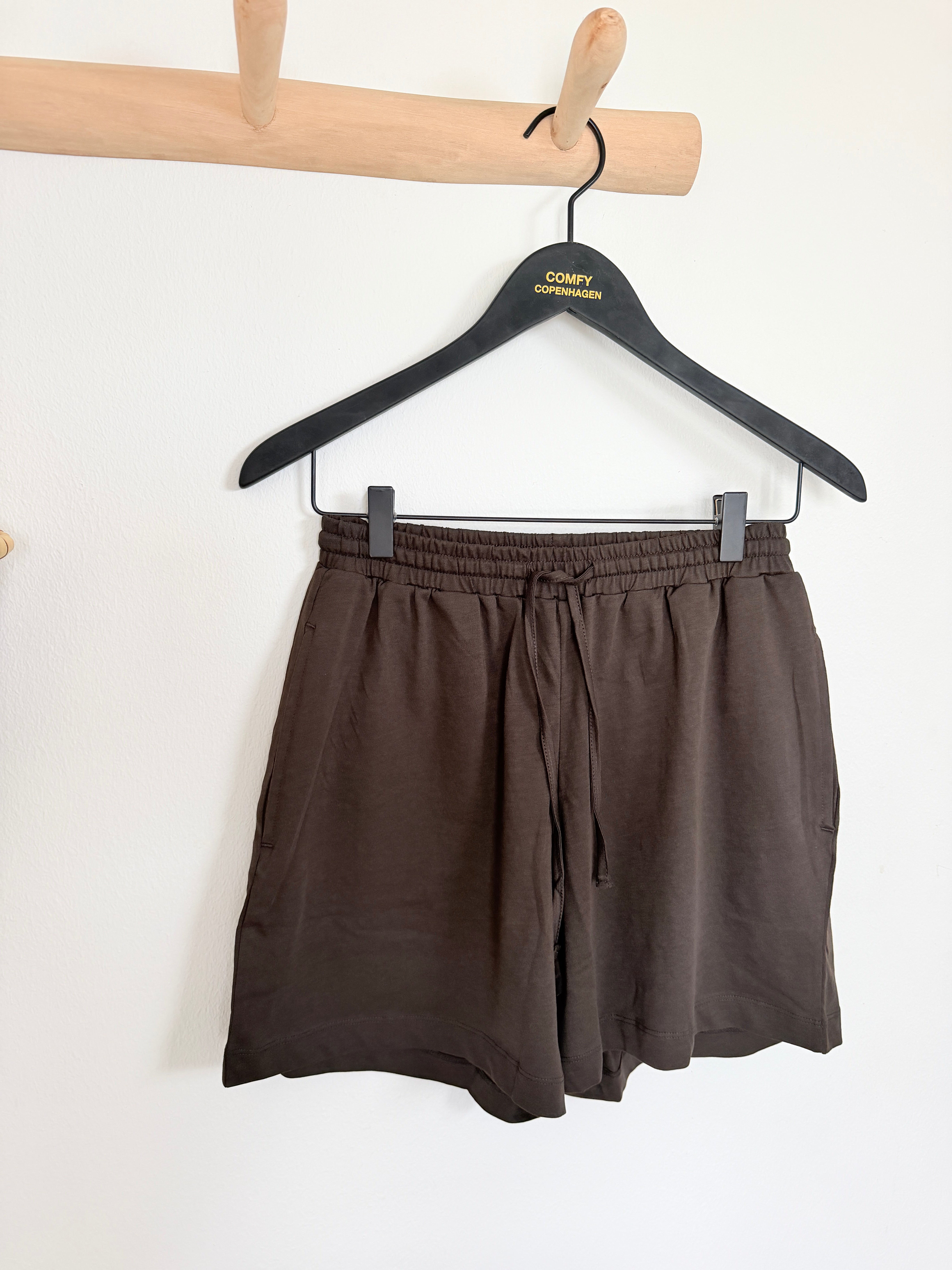 Comfy Oversize Shorts - Coffee