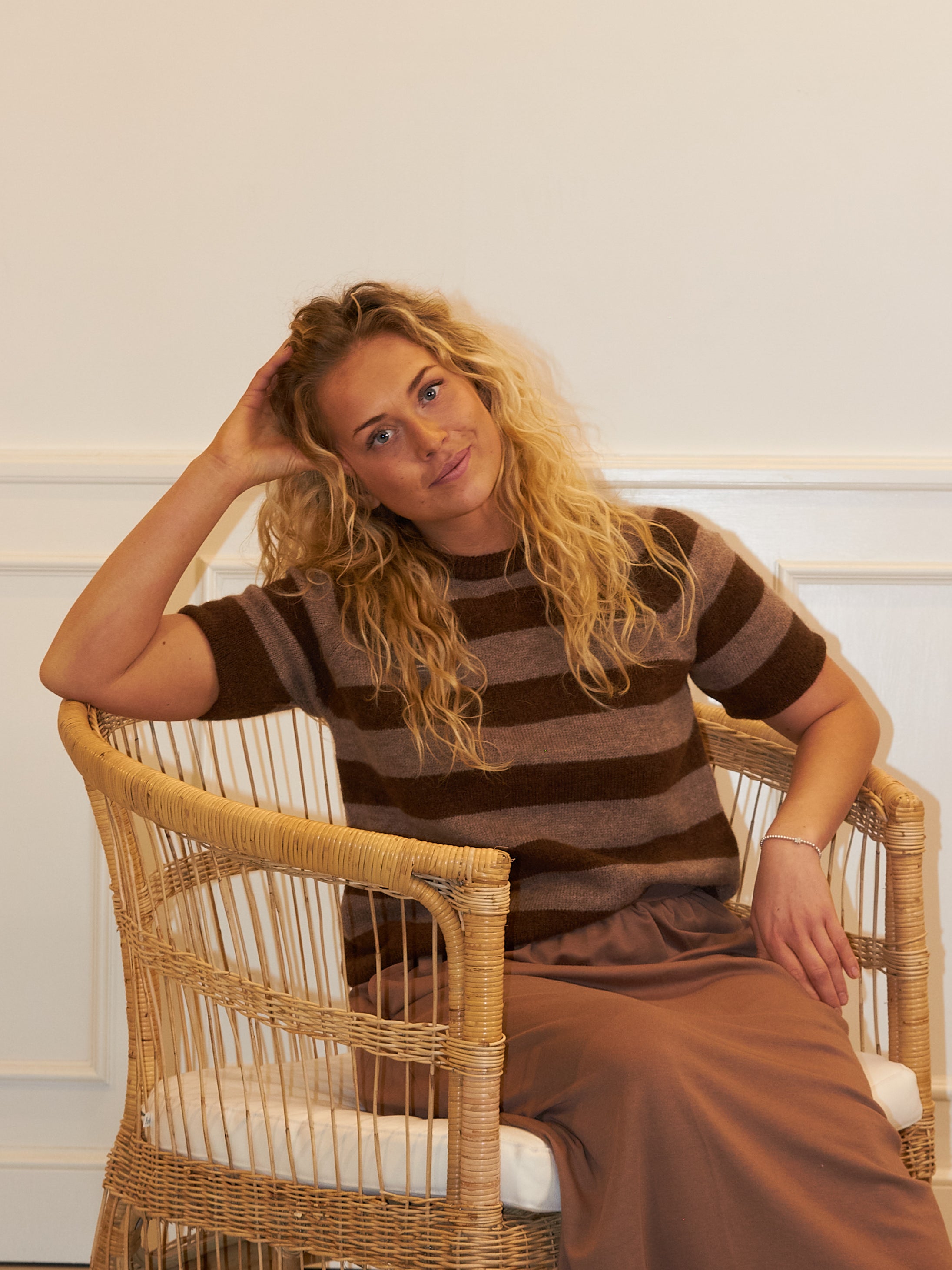 Comfy Copenhagen ApS Nice And Soft Short Sleeve Knit Coffee / Teddy