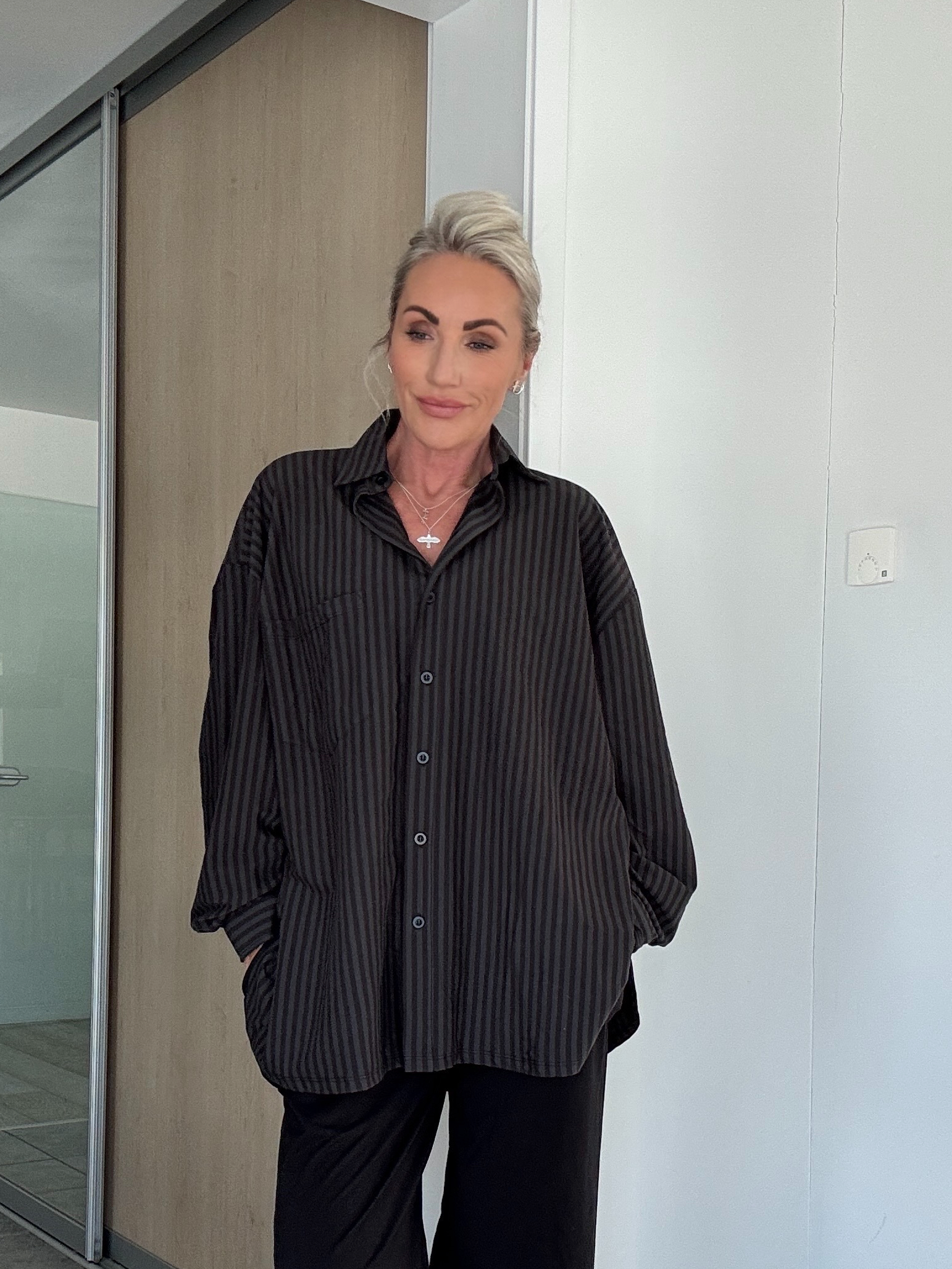 Comfy Days - Black / Antracit