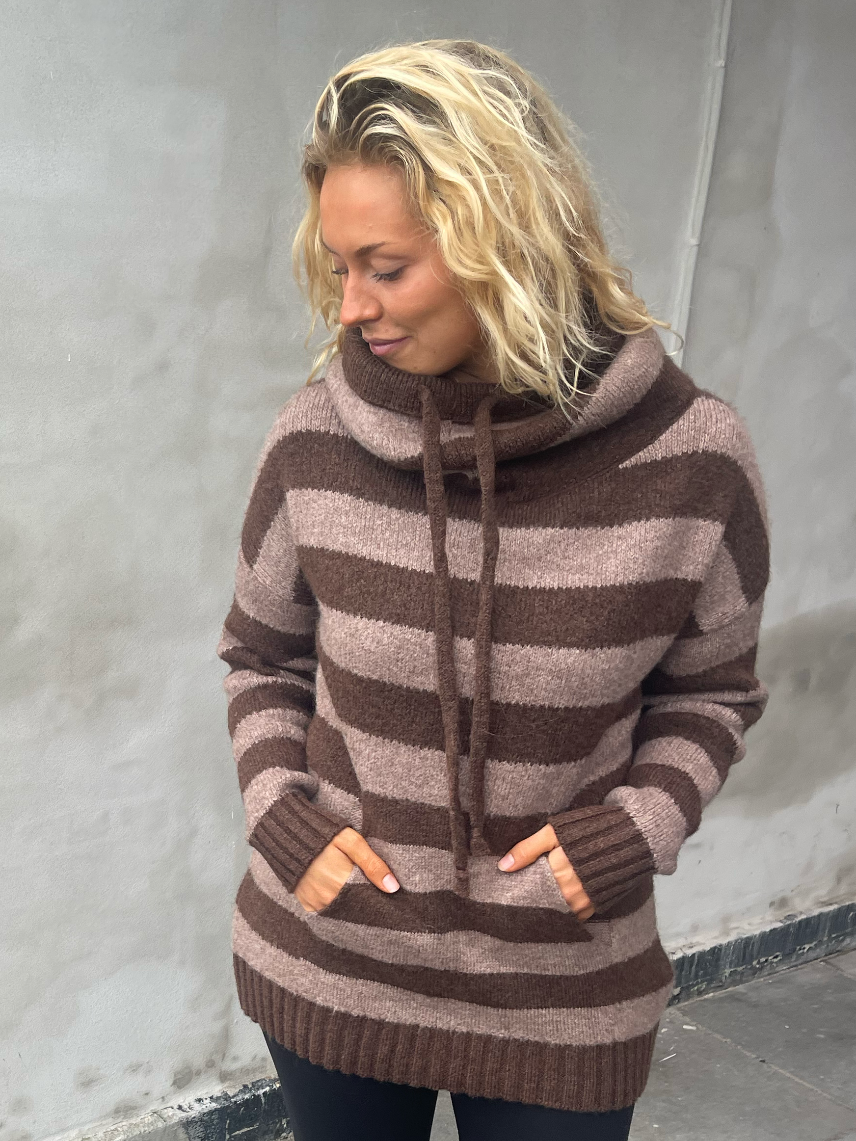 Easy Peasy - Coffee/light brown