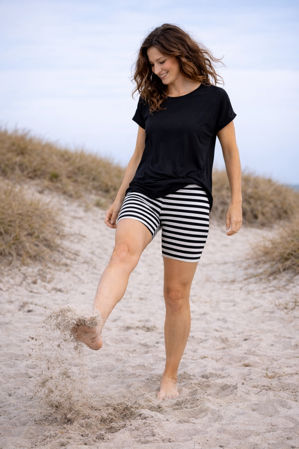 pleasingshorts_blackwhitestripes_comfycopenhagen-