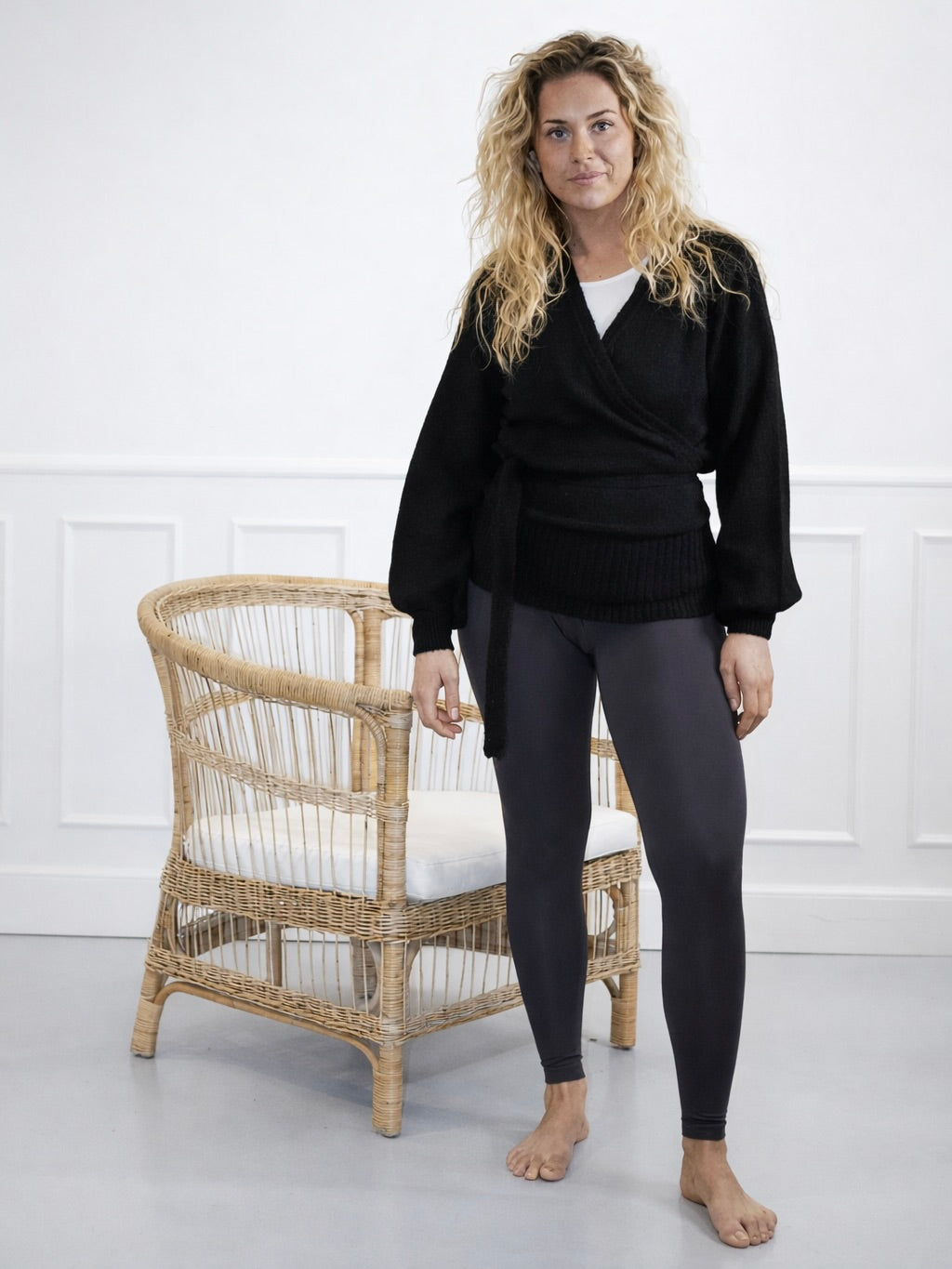 Pleasing Modal - Antracit