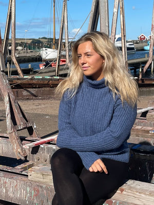 Feel Me - Denim Blue