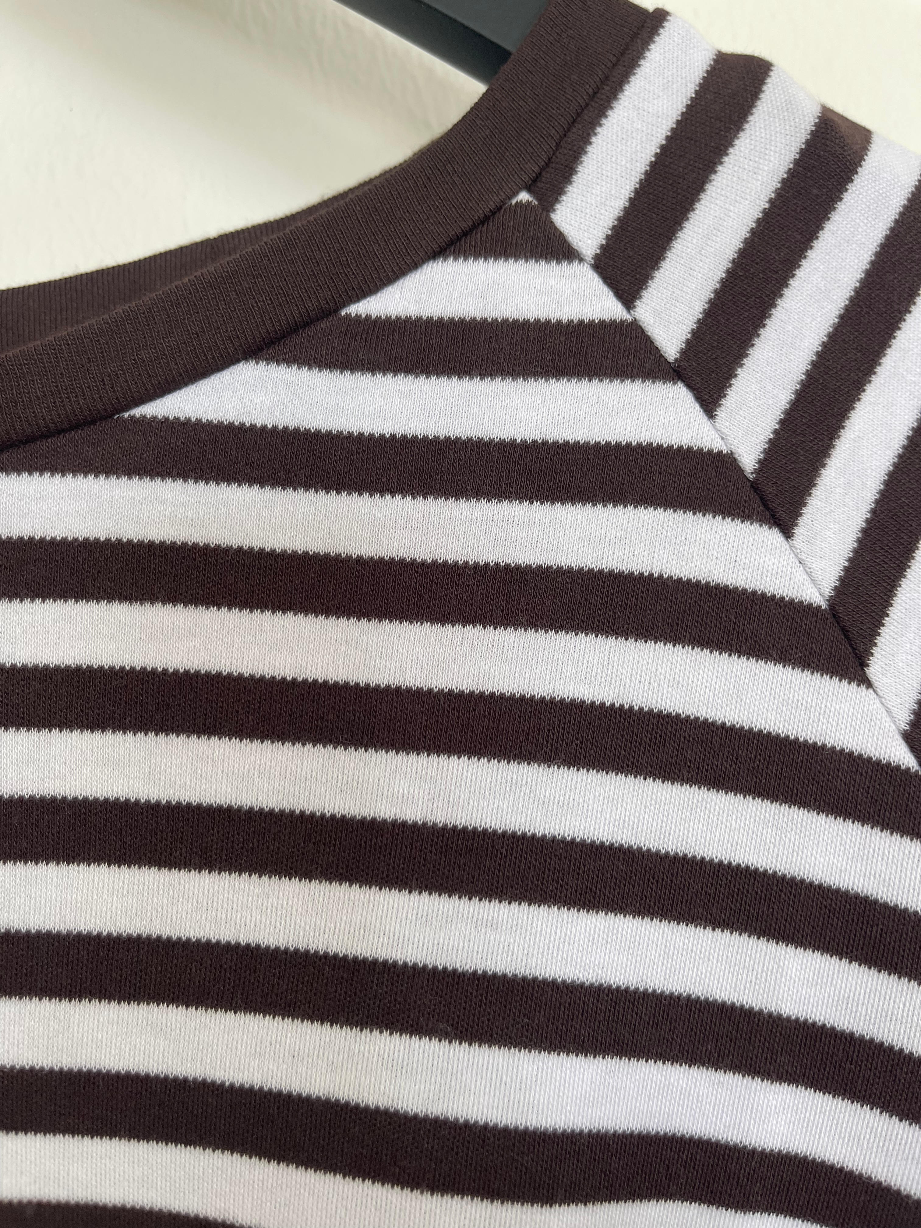 Slow Tee Modal - Coffee / White
