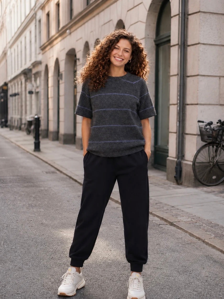 Nice And Soft Short Sleeve - Dark Grey / Blue
