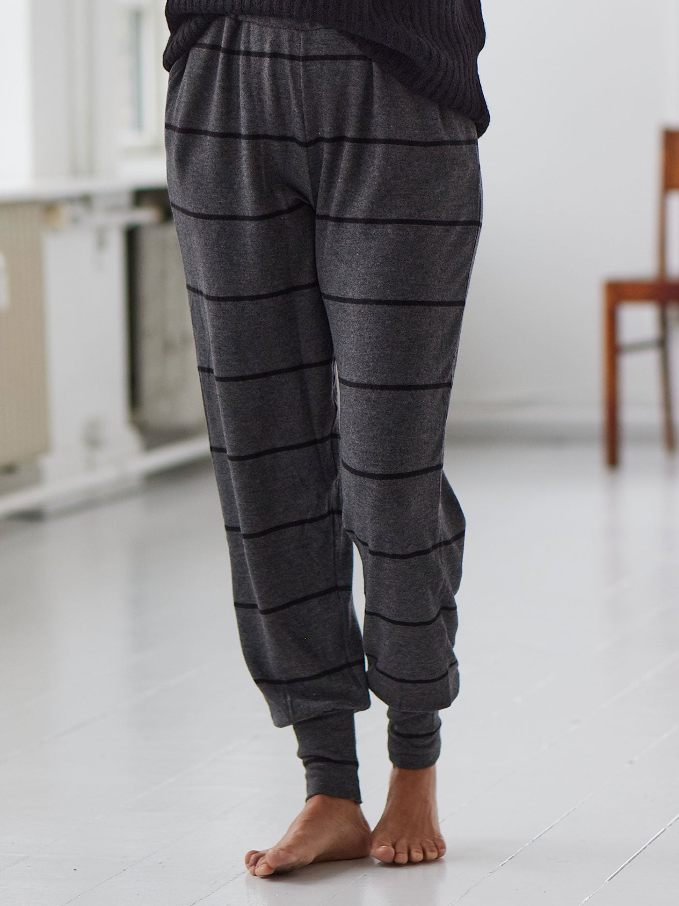 Comfy Copenhagen ApS Yoga Mood Pants Black / Dark Grey Melange Stripe