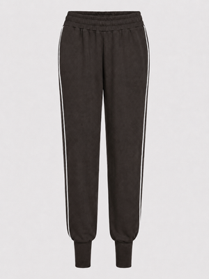 Yogamood_coffe white piping_comfycopenhagen
