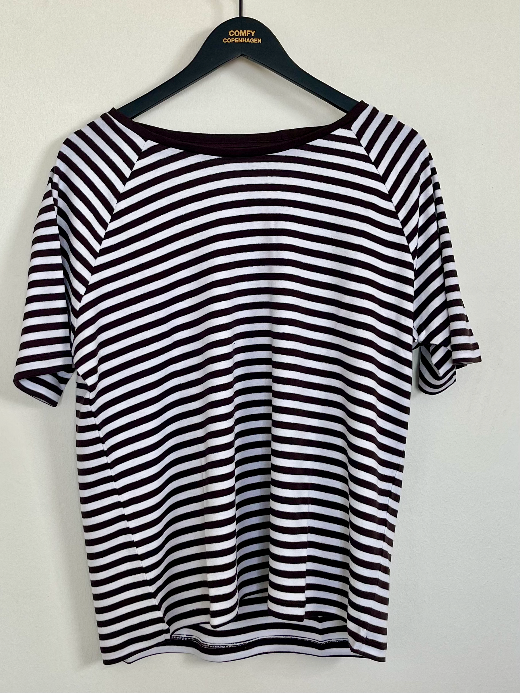 Slow Tee Modal - Coffee / White
