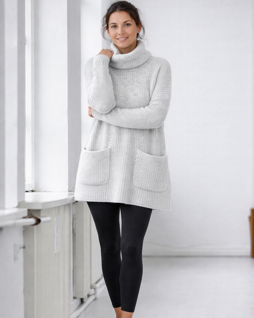 Kiss And Hug - Light Grey