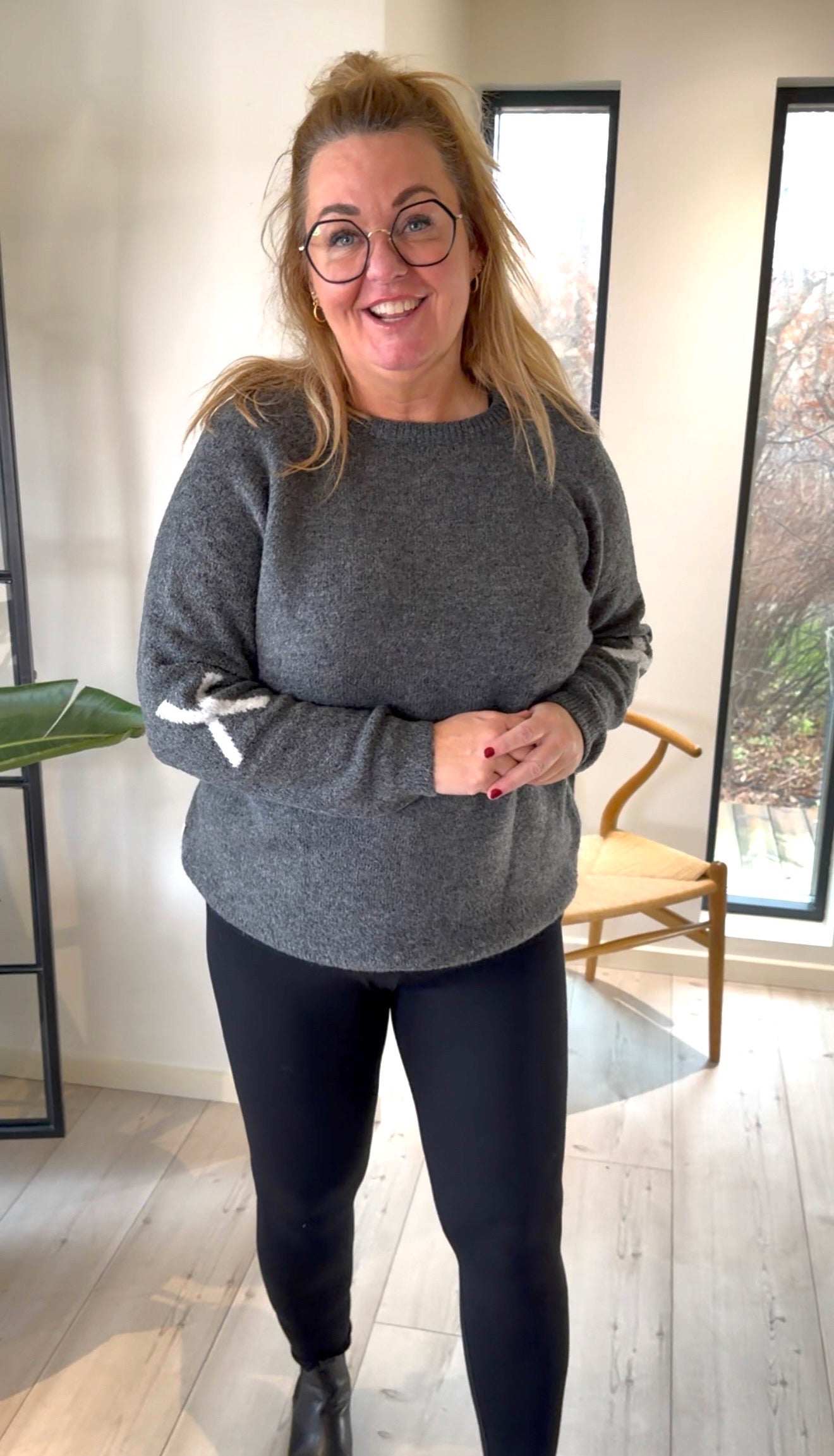 Nice And Soft Long Sleeve - Dark Grey no. 5